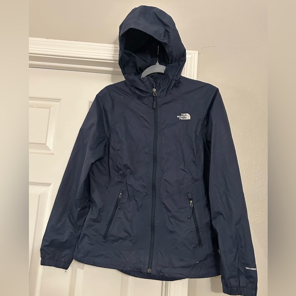 The North Face Jackets & Blazers - The North Face Teen/ Women wind Jacket with hood navy blue M preowned